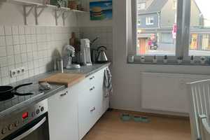 Attraktive und sanierte 3-Zimmer-Wohnung mit gehobener Innenausstattung mit Balkon in Wuppertal – Hauptstraße 19, 42349 Wuppertal – Vorschaubild 4