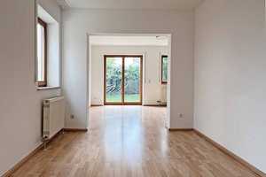 von Behm Immobilien -  Charmante Maisonette im Stil einer Doppelhaushälfte – Ingolstadt Süd – Ingolstadt – Vorschaubild 8