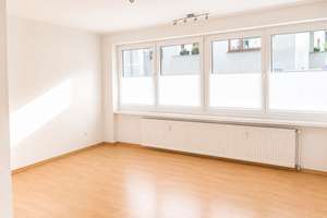 Helle 1- Zimmer-Loft Wohnung mit Küche in zentraler Deutzer Lage – Benediktusgasse 10, 50679 Deutz, Köln – Vorschaubild 2