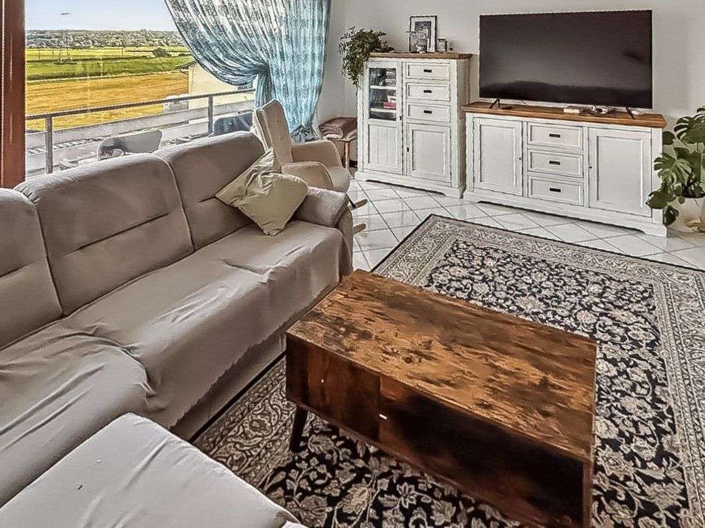 Immobilie in Fronhausen - Schönes, lichtdurchflutetes Einfamilienhaus mit Einliegerwohnung und Garten in Fronhausen - Bild 5