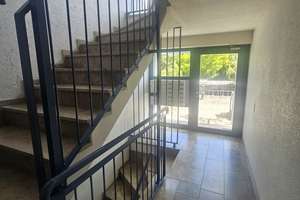 Lichtdurchflutete 1-R-ETW mit offenem Küchen- und Wohnbereich mit EBK & Balkon, TG-SP mgl. – 4178 Burghausen-Rückmarsdorf, Leipzig – Vorschaubild 5