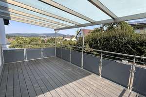 Schöne 4 Zimmerwohnung mit großer Terrasse und tollem Blick in Fürth!