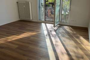 Sehr schöne und helle 3- Zimmer Wohnung, sehr gut als Studenten-WG geeignet – Schloßberg 21, 75175 Innenstadt, Pforzheim – Vorschaubild 4