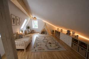 Exklusive Maisonettewohnung im Dachgeschoss mit Spitzboden, Balkon  und Loggia – Schloßgarten 71, 22043 Marienthal, Hamburg – Vorschaubild 17