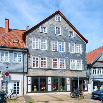 Saniertes Wohn- und Geschäftshaus in direkter Innenstadtlage!