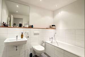 Stilvolle 2 Zimmer Wohnung mit Balkon in begehrter Lage am Wildpark – Am Wildpark 51, 40629 Ludenberg, Düsseldorf – Vorschaubild 5