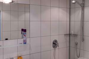 Renovierte 4-Zimmer-Wohnung (ca.100 m²) mit Balkon, Gartenblick & Garage – provisionsfrei – Die vollständige Adresse der Immobilie erhältst du vom Anbieter., 41236 Grenzland-Stadion, Mönchengladbach – Vorschaubild 16