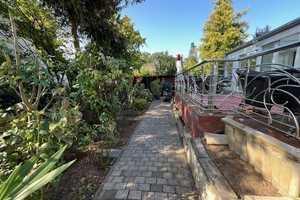 Marktpreisanpassung***Romantischer, klassischer Bungalow in bevorzugter idyllischer Wohngegend*** – Main-Kinzig-Kreis – Vorschaubild 1