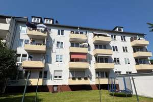 Von Privat: Sicherer als Immo-Fonds: Grundsolides Mehrfamilienhaus in ruhiger, grüner Innenstadtlage
