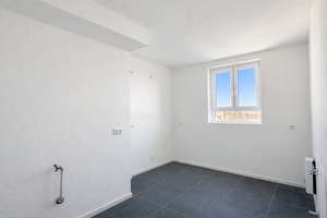 Erstbezug nach Renovierung: Einzigartiges Penthouse mit großzügiger Dachterrasse am Worringer Platz – Die vollständige Adresse der Immobilie erhältst du vom Anbieter., 40210 Stadtmitte, Düsseldorf – Vorschaubild 14