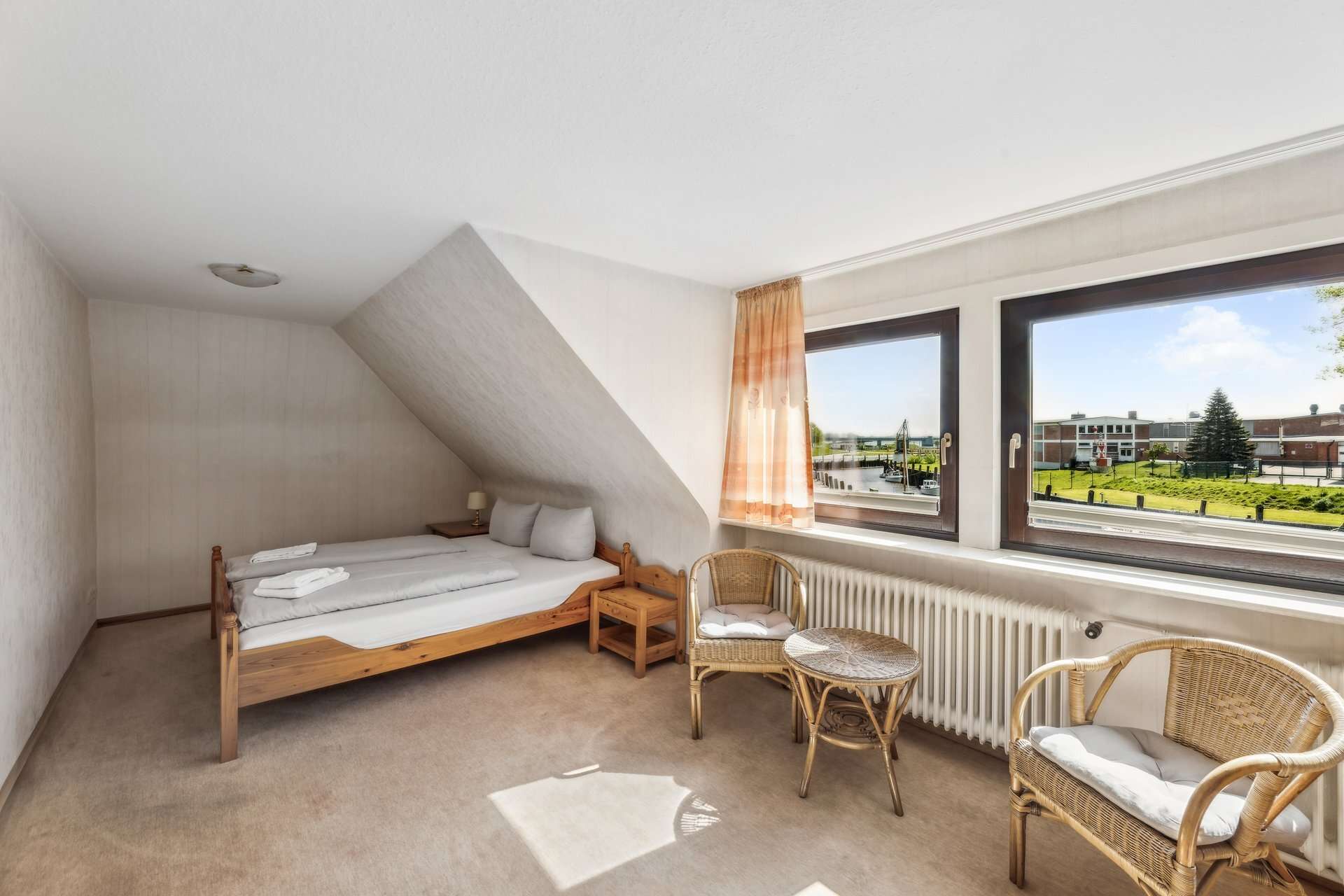 Immobilie in Tönning - Perfekt um den Anker zu werfen! | Gemütliches Einfamilienhaus direkt am historischen Hafen - Bild 7