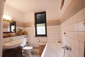 Helle 3 Zimmer-Wohnung im EG/Hochparterre mit Balkon in äußerst gepflegtem Mehrfamilienhaus – Westparkstr. 89, 47803 Kempener Feld/Baackeshof, Krefeld – Vorschaubild 16