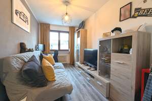 Zweifamilienhaus mit Balkon, Wintergarten und großem Garten
in Wuppertal-Ronsdorf – Die vollständige Adresse der Immobilie erhältst du vom Anbieter., 42369 Ronsdorf, Wuppertal – Vorschaubild 13