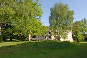 Niendorf 5 Minuten zum Tibarg in parkähnlicher Wohnanlage 1-Zimmer, Vollbad, Einbauküche, S-Balkon – König-Heinrich-Weg 9a, 22459 Hamburg – Vorschaubild 3