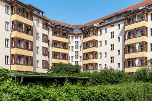 Außergewöhnliche Maisonette mit Loftcharakter im denkmalgeschützten Ensemble / Rheingauviertel – Die vollständige Adresse der Immobilie erhältst du vom Anbieter., 14197 Wilmersdorf, Berlin – Vorschaubild 2