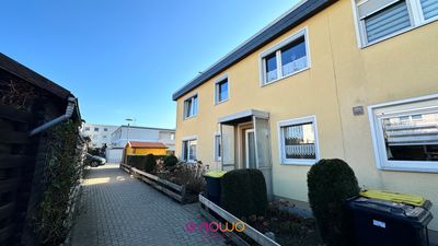 Wohnen wie im Haus: 4 Zimmer-Erdgeschoss-Eigenheim mit Garten und Garage in ruhiger Lage