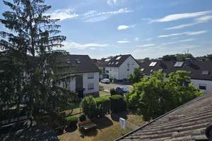 Lichtdurchflutetes Wohnerlebnis: Frisch renovierte 3-Zimmer-DG-Wohnung in Karlsruhe-Neureut – Pralistraße 21, 76149 Neureut, Karlsruhe – Vorschaubild 12