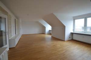 Rarität! Renovierte Dach-Maisonettewhg. mit Terrasse, gegenüber Pinakothek / Museum Brandhorst – Die vollständige Adresse der Immobilie erhältst du vom Anbieter., 80333 Universität, München – Vorschaubild 2