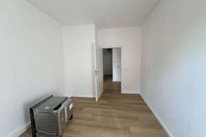 ***Frisch sanierte 3-Zi.-Wohnung mit EBK*** – Die vollständige Adresse der Immobilie erhältst du vom Anbieter., 70435 Zuffenhausen-Mitte, Stuttgart – Vorschaubild 8