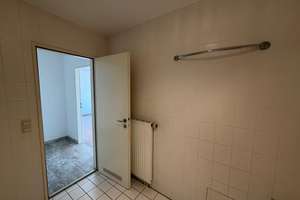 2-Zimmer-Wohnung mit TG-Stellplatz auf dem Eselsberg!! – Eselsbergsteige 92, 89075 Eselsberg, Ulm – Vorschaubild 11