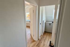Moderne, frisch sanierte Dachgeschosswohnung – ideal für Singles, Studierende oder Kapitalanleger – Hamburger Chaussee 45, 24113 Hassee, Kiel – Vorschaubild 10
