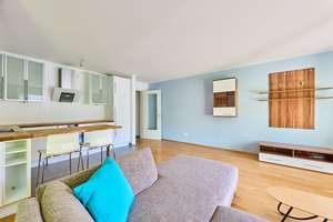 Einzugsfertige 2-Zimmer-Wohnung mit Balkon & Tiefgarage in München-Pasing – Die vollständige Adresse der Immobilie erhältst du vom Anbieter., 81241 Pasing, München – Vorschaubild 3