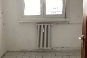Hier findet jeder seinen Platz: großzügige 4,5-Zimmer-Wohnung – Wallensteinstr. 37, 70437 Freiberg, Stuttgart – Vorschaubild 8