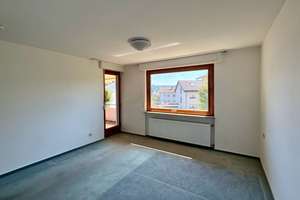 Großzügige, helle 5-Zimmer-Wohnung in bester Lage, sehr gute Ausstattung, Wärmepumpe und neues Bad. – Höhenstrasse 17, 75179 Arlinger, Pforzheim – Vorschaubild 21
