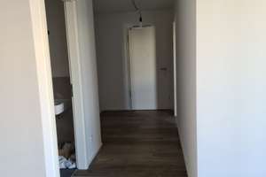 Moderne 2-Zimmer-Wohnung mit Balkon 1.OG, Fahrstuhl, Fußbodenheizg, smart Home, TG mit 11kW Wallbox – Europaplatz 17/19, 99091 Gispersleben, Erfurt – Vorschaubild 8