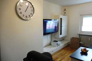 schöne 3-Zimmer-Dachstudio-Wohnung ,Zentrumsnah – Die vollständige Adresse der Immobilie erhältst du vom Anbieter., 93055 Kasernenviertel, Regensburg – Vorschaubild 3
