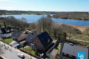 Haus am See für mehrere Generationen – Kiel – Vorschaubild 2