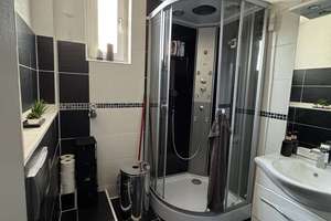 Charmante 5-Zimmer-Wohnung im 1. Obergeschoss – Die vollständige Adresse der Immobilie erhältst du vom Anbieter., 70327 Wangen, Stuttgart – Vorschaubild 9