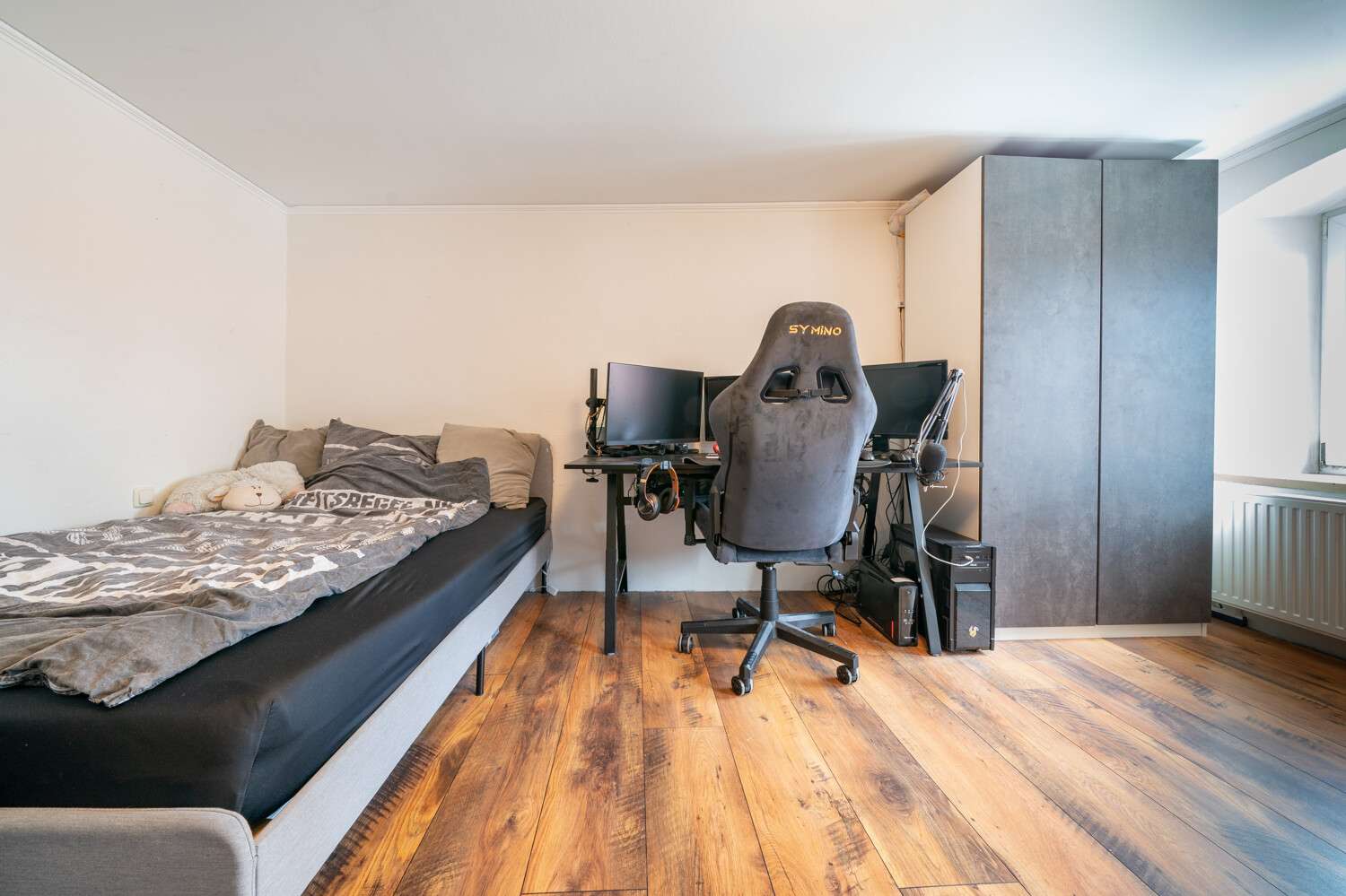 Immobilie in Fünfstetten - Ein Anwesen, das mehr kann! Pferde, Autos oder Hightech - hier haben Sie alle Möglichkeiten - Bild 11