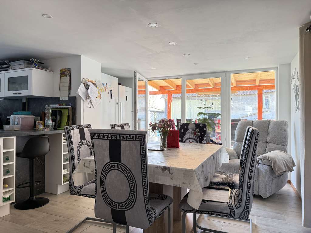 Immobilie in Kalbe (Milde) - SCHÖNES TEILSANIERTES ANWESEN - Bild 2