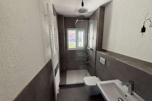 ***Sanierte 2,5 Zimmer Wohnung mit Einbauküche*** – Die vollständige Adresse der Immobilie erhältst du vom Anbieter., 45257 Kupferdreh, Essen – Vorschaubild 2