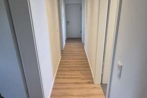 Exklusive 4-ZKB Dachgeschoss-Altbauwohnung in Wiesbaden – 65183 Westend / Bleichstraße, Wiesbaden – Vorschaubild 4