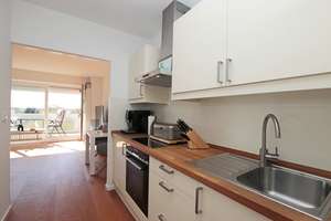 Wohnen in Travemünde: Exklusive Wohnung mit Balkon und traumhaftem Blick auf Ostsee und Travemündung – Die vollständige Adresse der Immobilie erhältst du vom Anbieter., 23570 Travemünde, Lübeck – Vorschaubild 2