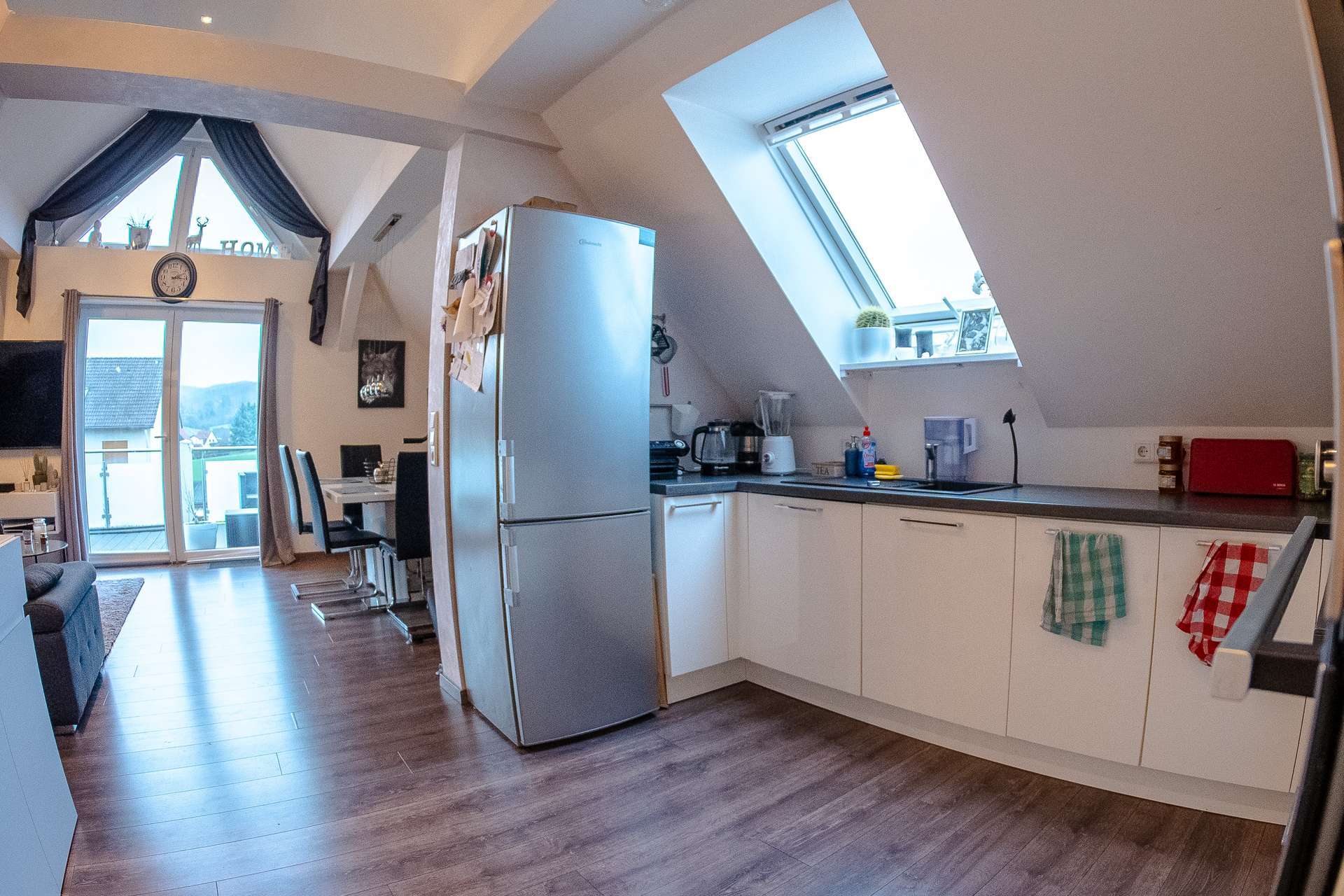 Immobilie in Lemgo - Grünes Paradies-Mehrfamilienhaus mit traumhafter Gartenlandschaft - Bild 3