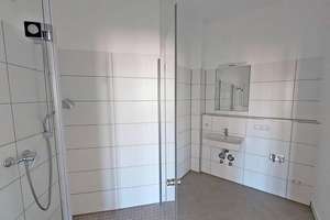 Modernes Wohnen in Kronsrode: Lichtdurchflutete 3-Zimmer-Wohnung mit EINBAUKÜCHE – Bärenbleek 8, 30539 Bemerode, Hannover – Vorschaubild 9