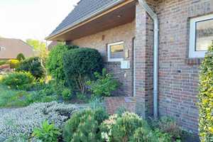 Gepflegtes Einfamilienhaus mit Garage in Wilhelmshaven-Altengroden – Wilhelmshaven – Vorschaubild 2