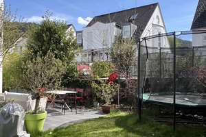 Sonnendurchflutete exklusive 4,5-Zimmer Maisonette-Wohnung mit eigenem Garten – Am Gutleuthofhang 48, 69118 Schlierbach, Heidelberg – Vorschaubild 2