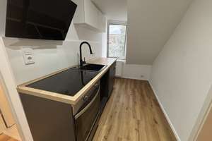 Moderne 2-Zimmer-Dachgeschosswohnung, teilmöbliert, in zentraler und charmanter Lage. – 68169 Neckarstadt-West, Mannheim – Vorschaubild 4
