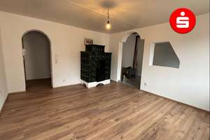 Gemütliche 2-Zimmer-Dachgeschosswohnung in Nürnberg-Eberhardshof – Die vollständige Adresse der Immobilie erhältst du vom Anbieter., 90431 Eberhardshof, Nürnberg – Vorschaubild 1