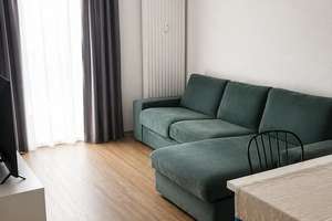 Zentrale und moderne 2-Zimmer-Wohnung mit Balkon, Stellplatz und hochwertiger Ausstattung