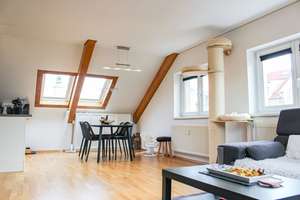Schöne 2,5-Zimmer-Dachgeschosswohnung im Herzen Augsburgs – Die vollständige Adresse der Immobilie erhältst du vom Anbieter., 86152 Jakobervorstadt-Nord, Augsburg – Vorschaubild 5