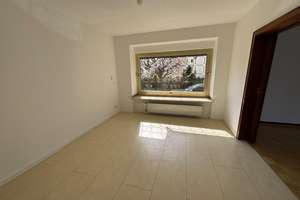 Elegante 4-Zimmer Wohnung mit großzügiger Terrasse und direktem Moselblick in Koblenz - Moselweiß  – Layerstraße 38, 56073 Moselweiß, Koblenz – Vorschaubild 8