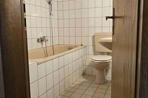 Wohnen mit Charakter: Drei-Zimmer-Wohnung in Leverkusen-Bürrig – 51371 Bürrig, Leverkusen – Vorschaubild 11