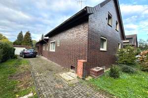Gepflegte DHH mit viel Potenzial in bevorzugter ruhiger grüner Wohnlage von Duisburg Neumühl