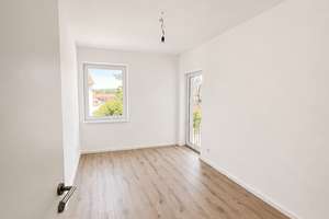 Erstbezug nach Kernsanierung | Moderne 3 Zimmer Wohnung mit Einbauküche – Die vollständige Adresse der Immobilie erhältst du vom Anbieter., 91054 Sieglitzhof, Erlangen – Vorschaubild 4