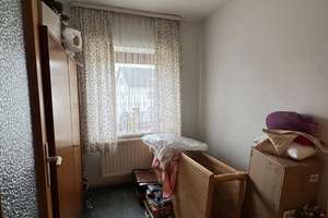 Rgbg.-Kneiting: Großes EFH zum Sanieren oder 7 neue Häuser bauen – Die vollständige Adresse der Immobilie erhältst du vom Anbieter., 93049 Westenviertel, Regensburg – Vorschaubild 10